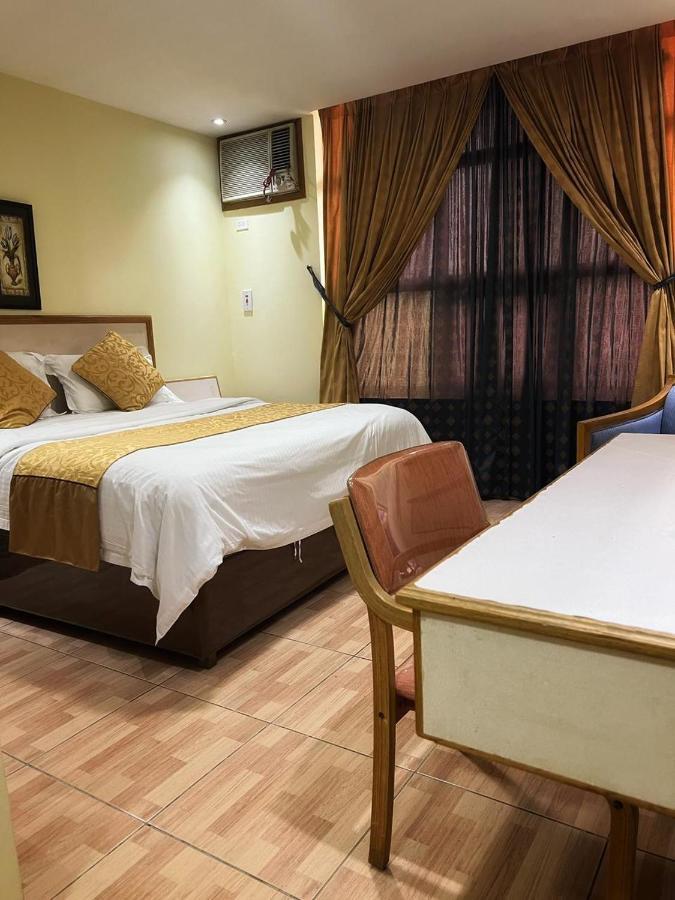 Mansour Plaza Hotel Apartments Dammam Esterno foto