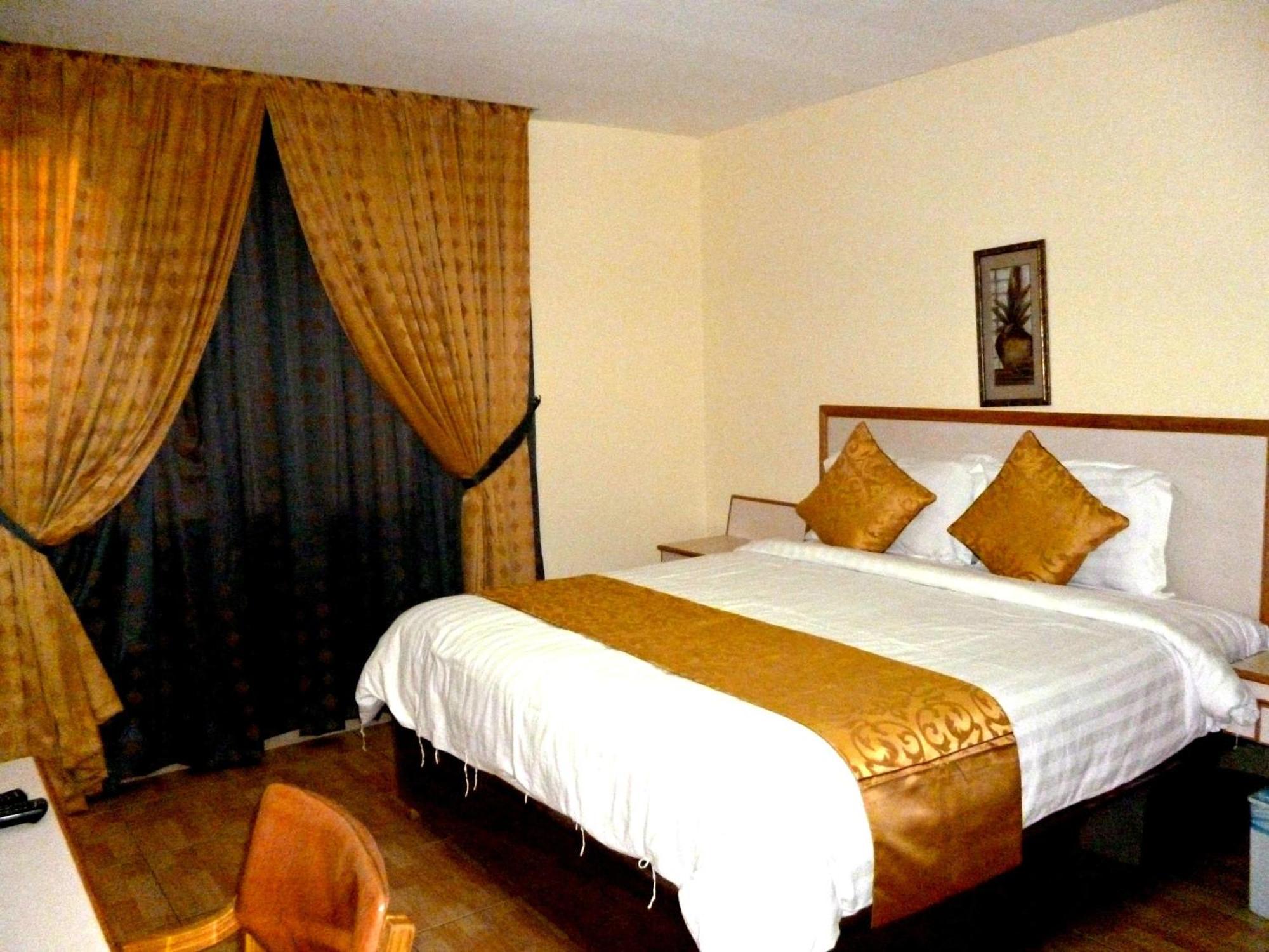 Mansour Plaza Hotel Apartments Dammam Camera foto
