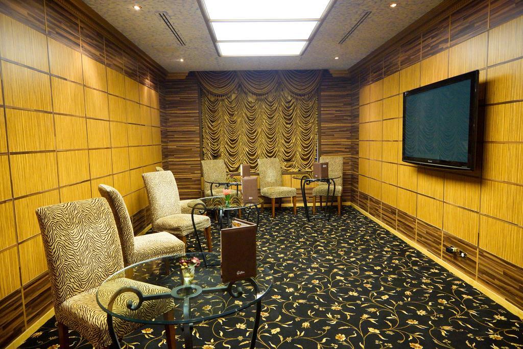 Mansour Plaza Hotel Apartments Dammam Esterno foto