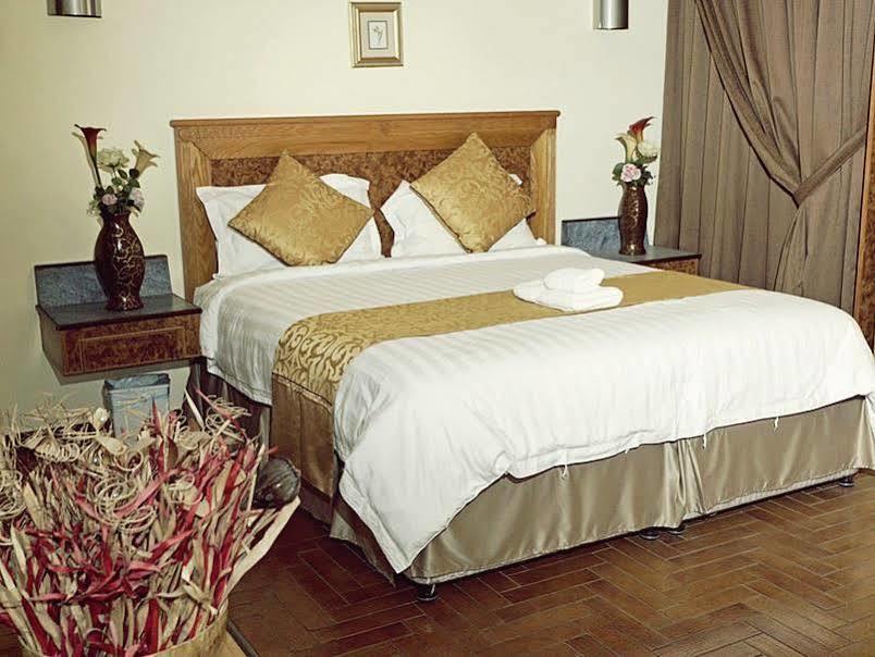 Mansour Plaza Hotel Apartments Dammam Esterno foto